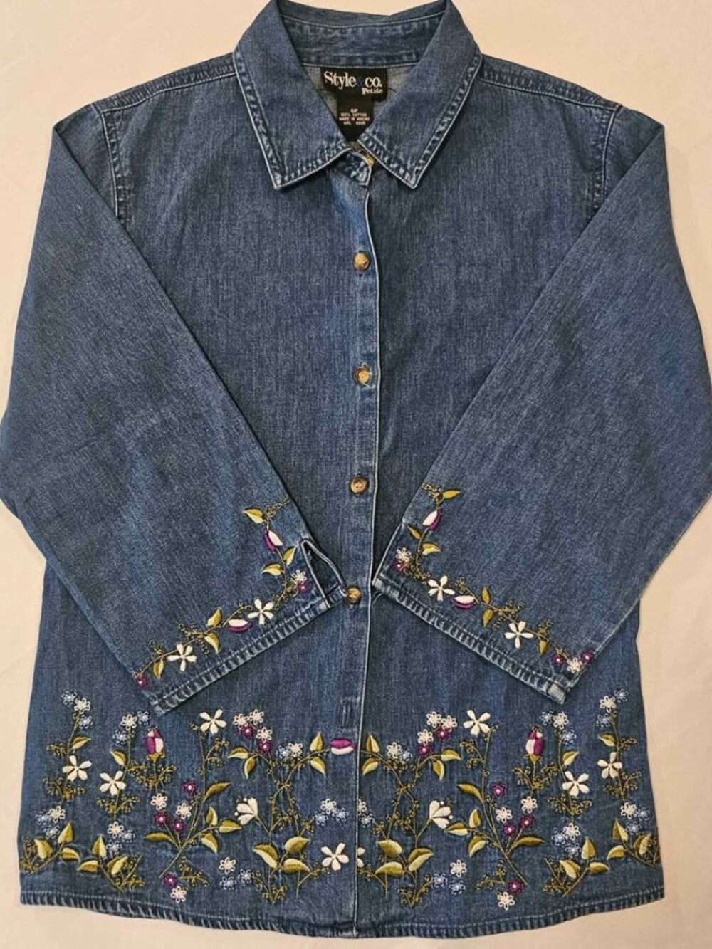 Vintage 90s Style & Co. Blue Denim Floral Embroidered Shirt